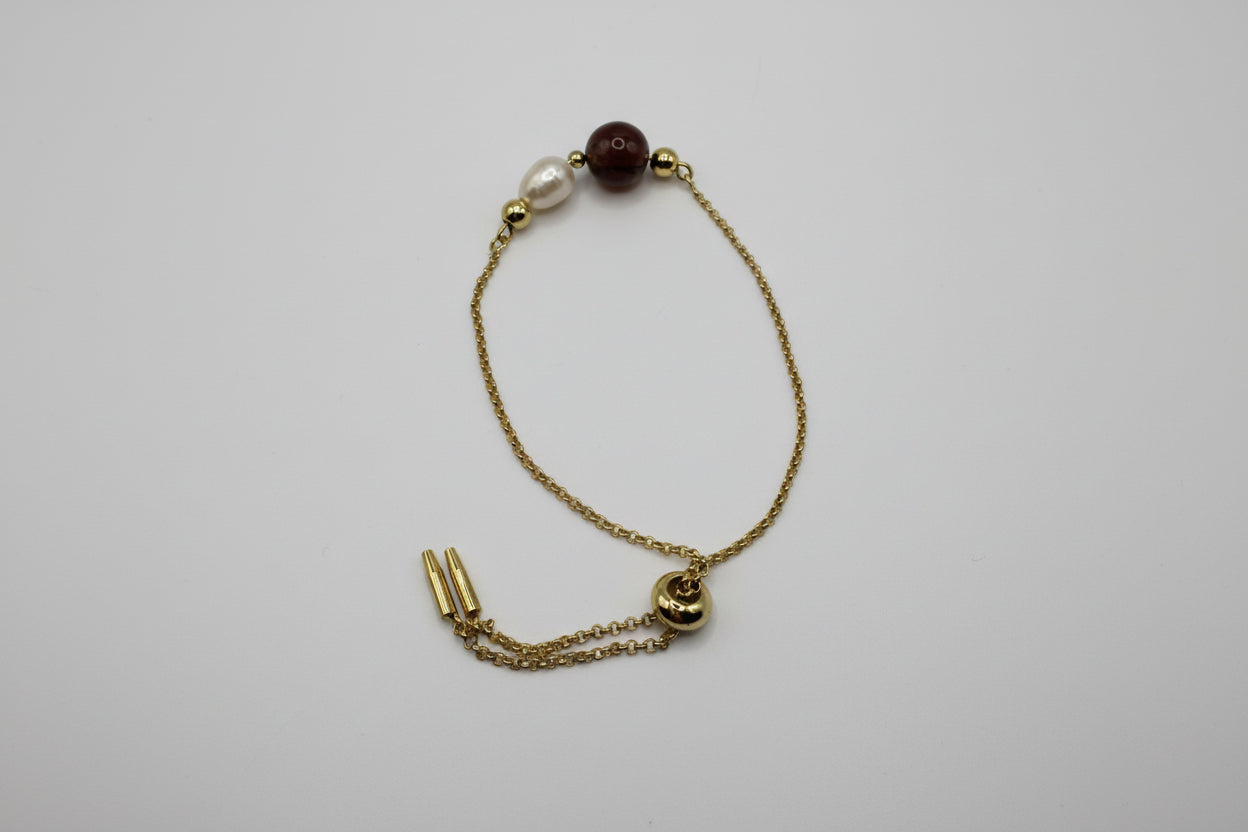 Slider Bracelet with Freshwater Pearl and Red Carnelian